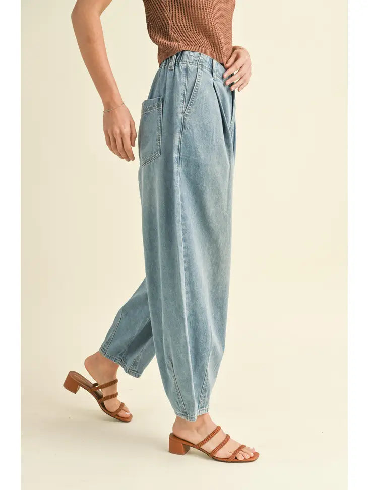 Loose Fit Denim with Pleat Detail