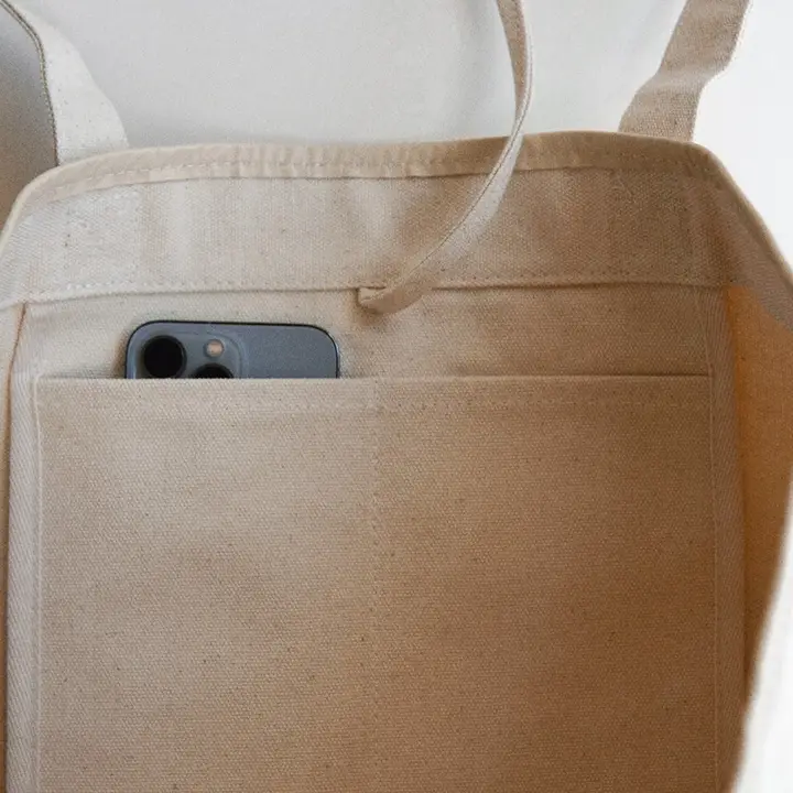 On Holiday - Travel Tote