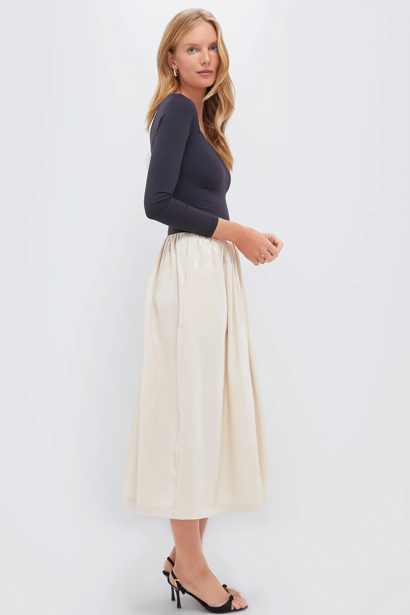 Deeda Dress