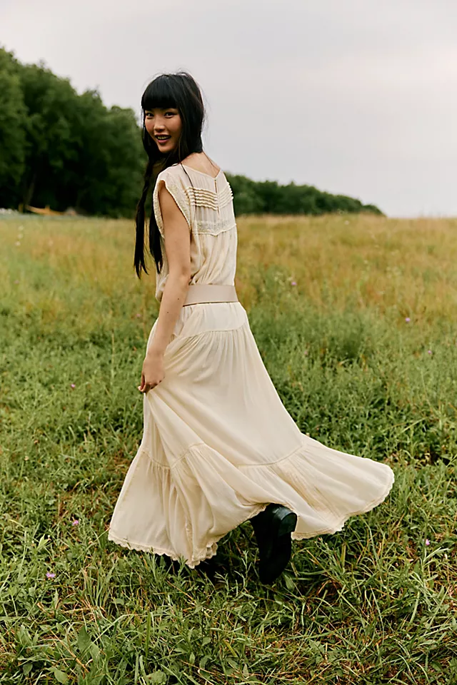 Meadows Edge Maxi Dress - Tea
