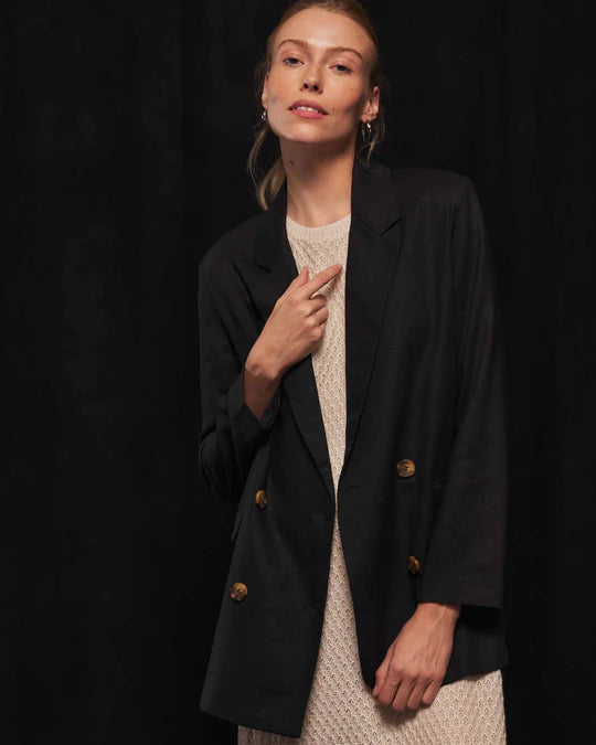 Oversized Linen Blazer