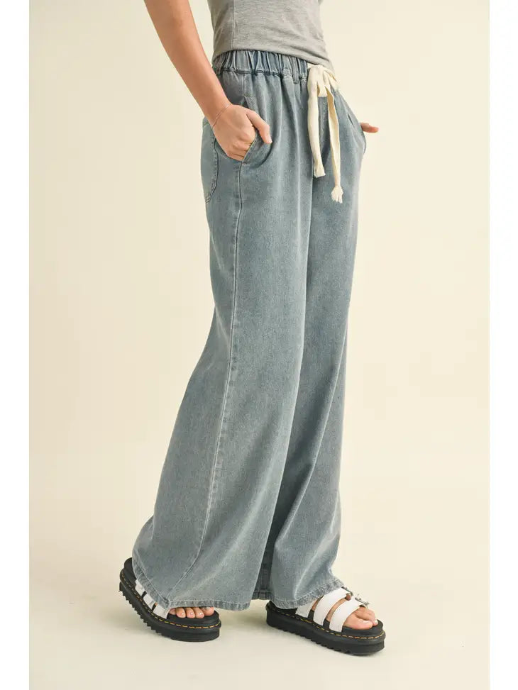 Light Wash Denim Wide Leg Pants