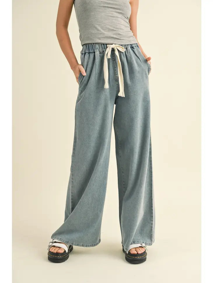 Light Wash Denim Wide Leg Pants